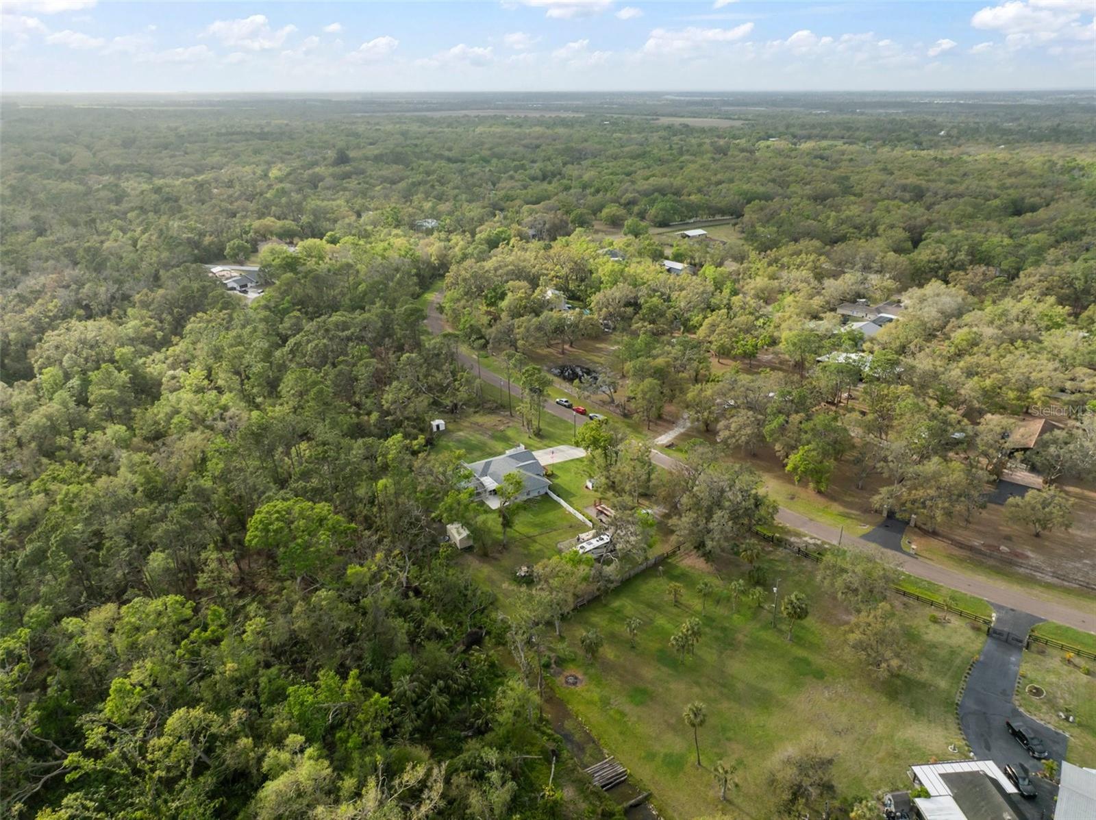 1126 OXBOW RD