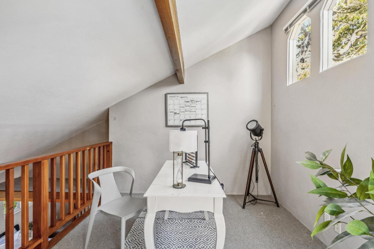 25265 Arriba Del Mundo DR