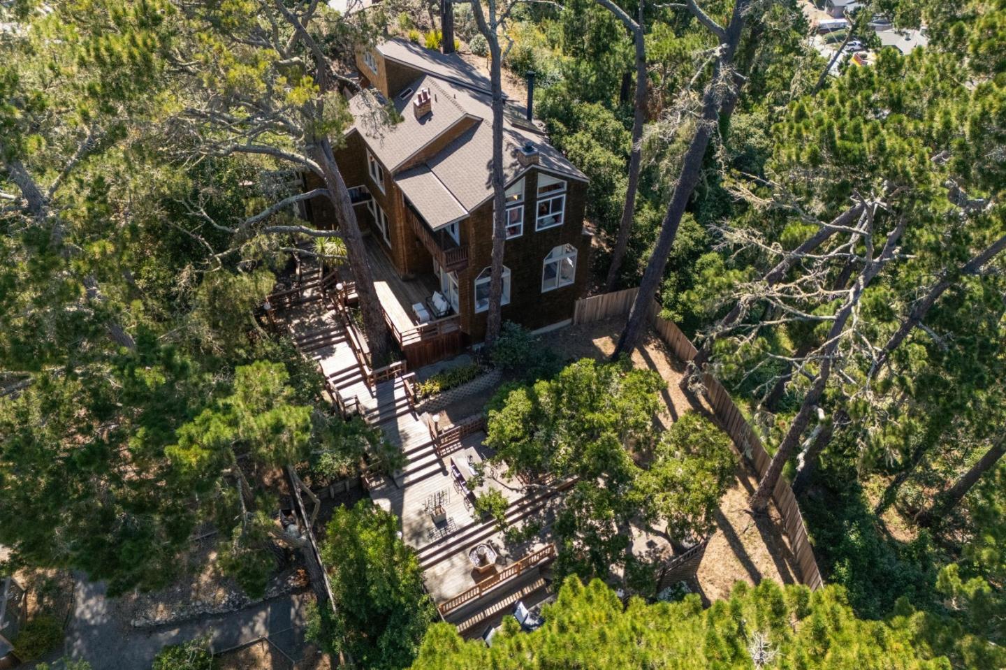 25265 Arriba Del Mundo DR