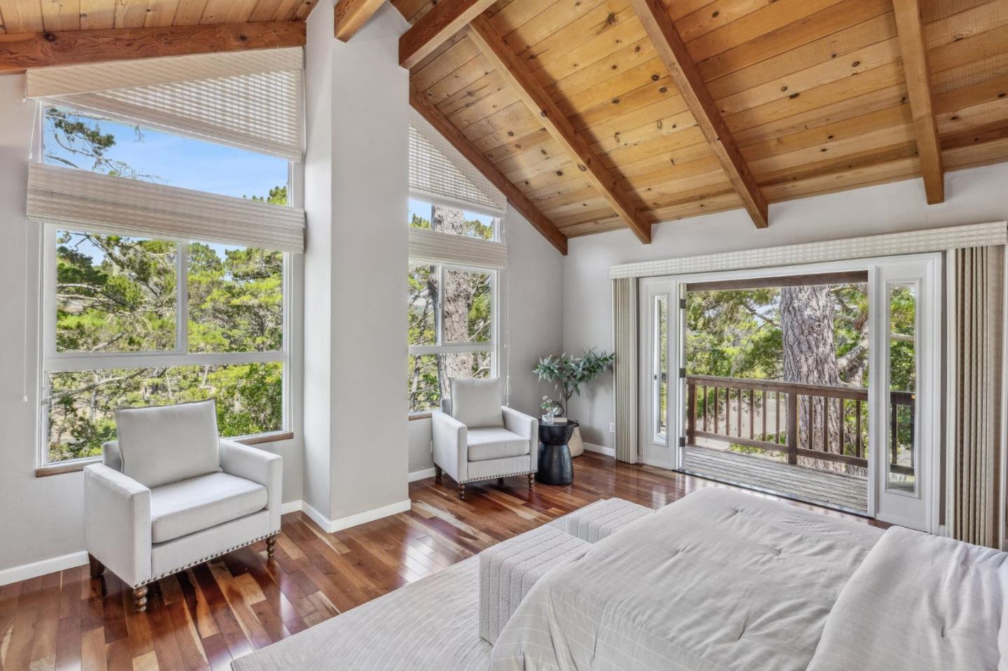 25265 Arriba Del Mundo DR