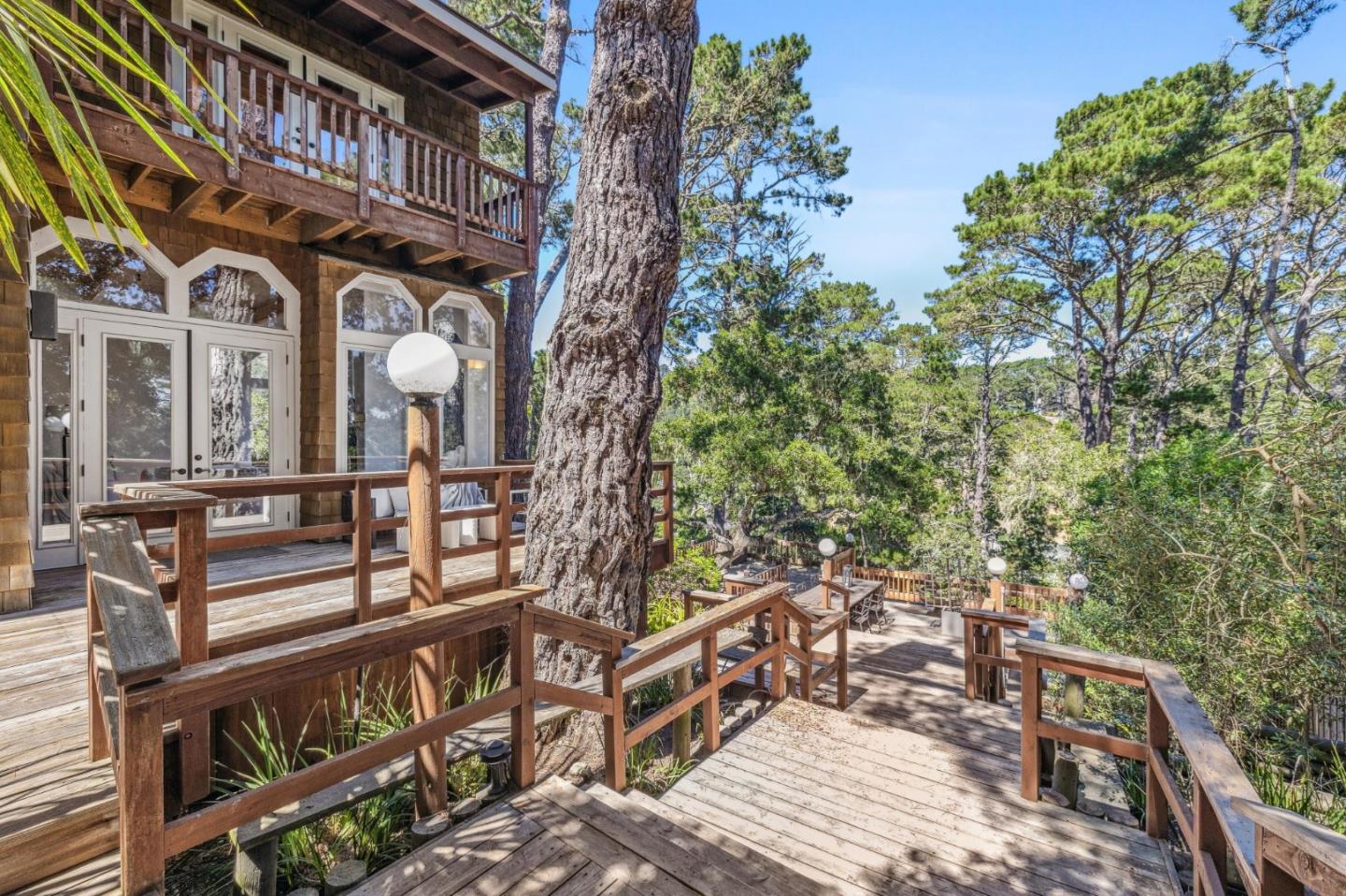 25265 Arriba Del Mundo DR