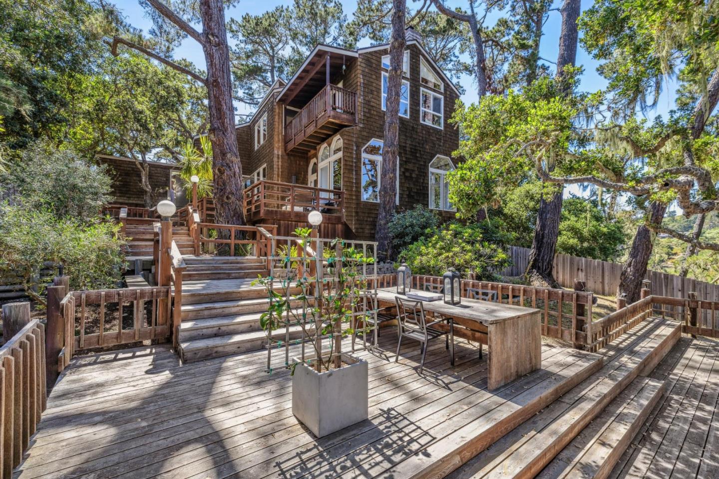 25265 Arriba Del Mundo DR