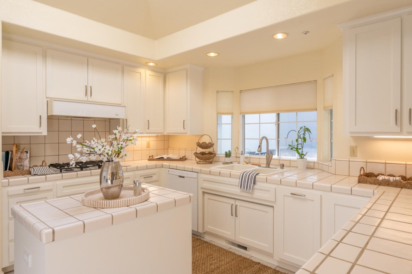 14440 Mountain Quail RD