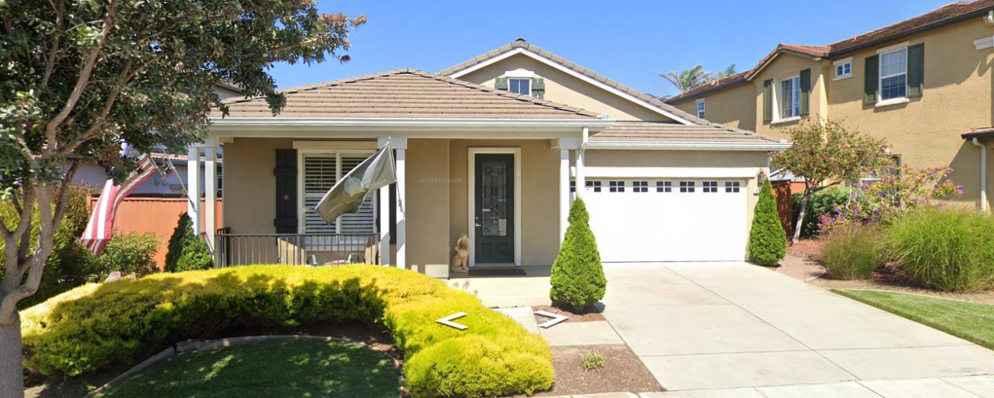 4825 Peninsula Point DR