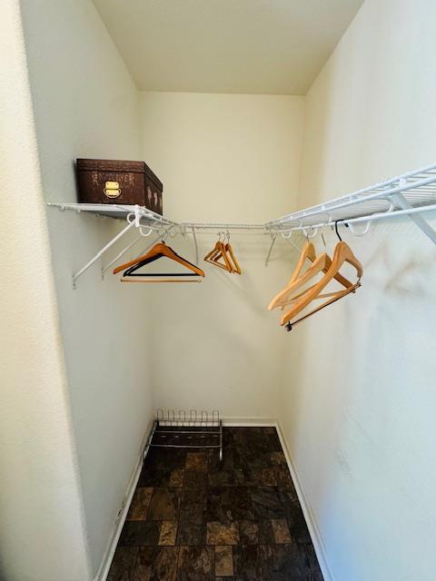 4825 Peninsula Point DR