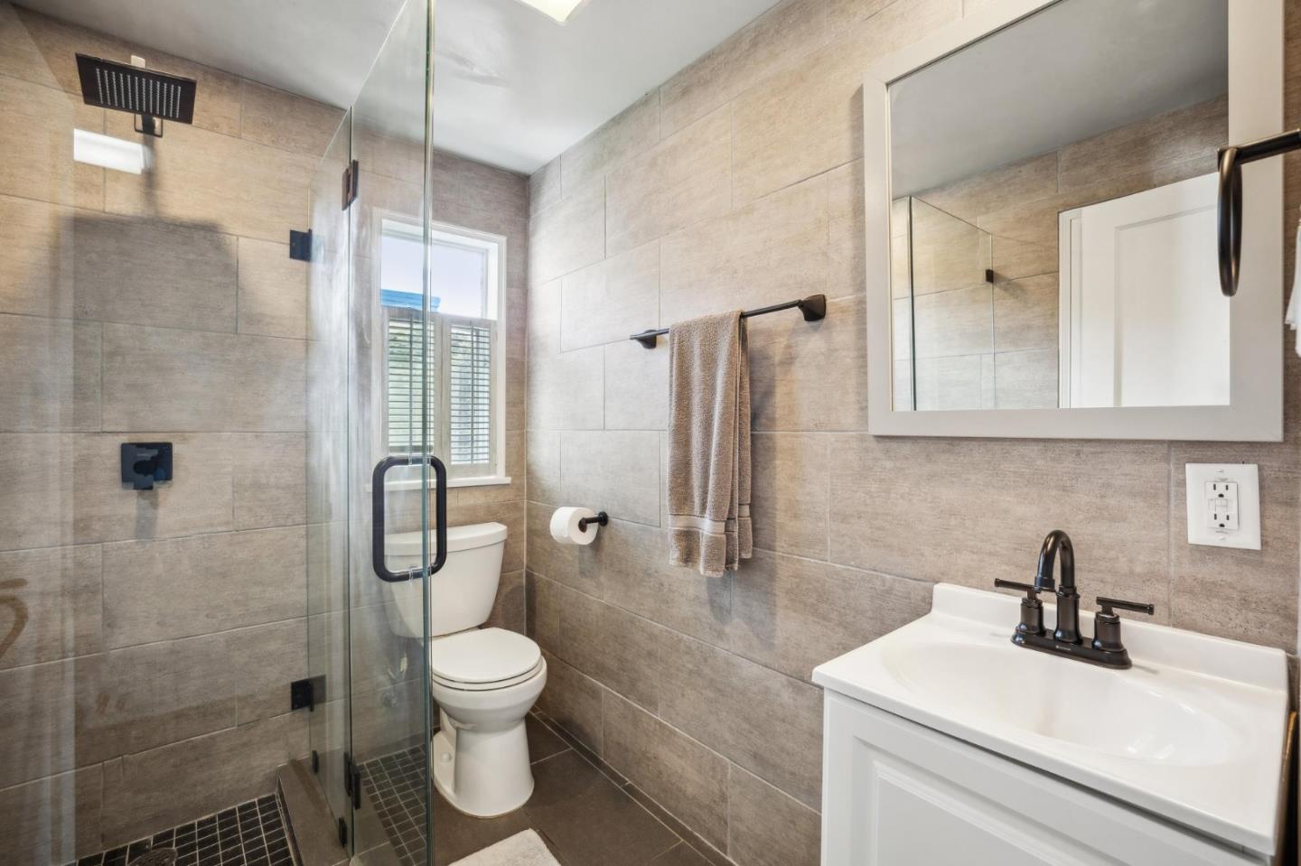 0 NE Corner of Perry Newberry & 5th AVE