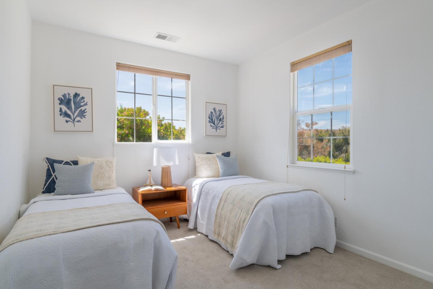 4785 Sea Crest Drive