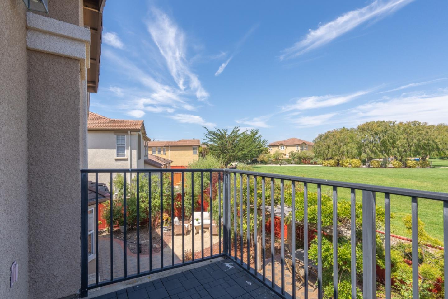 4785 Sea Crest Drive