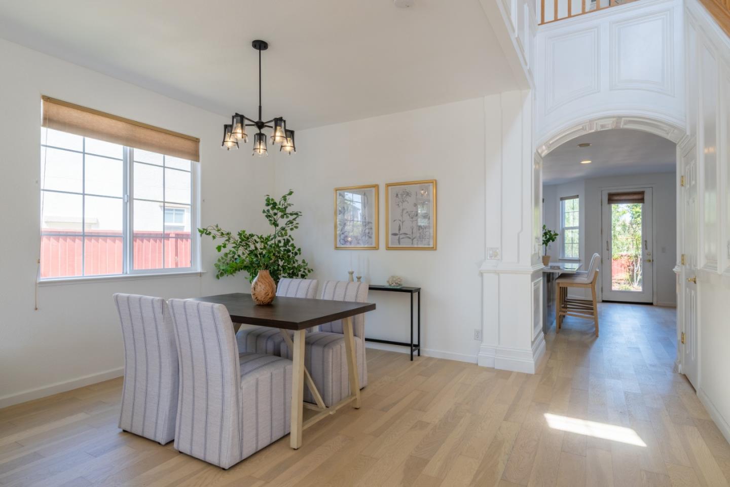 4785 Sea Crest Drive