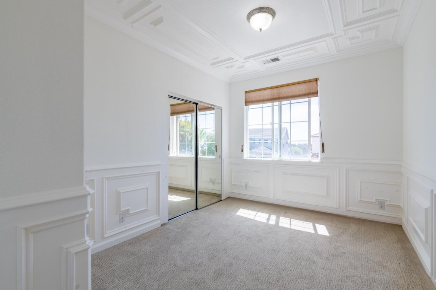 4785 Sea Crest Drive