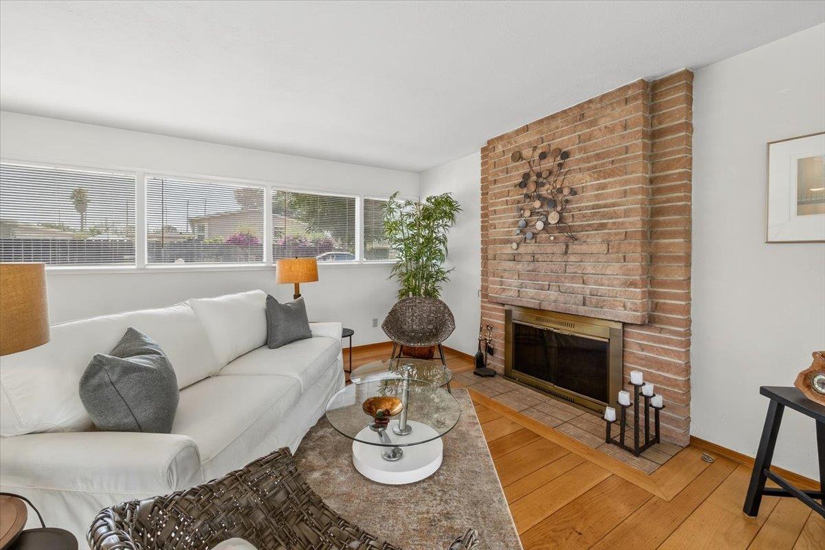 401 Sequoia Avenue