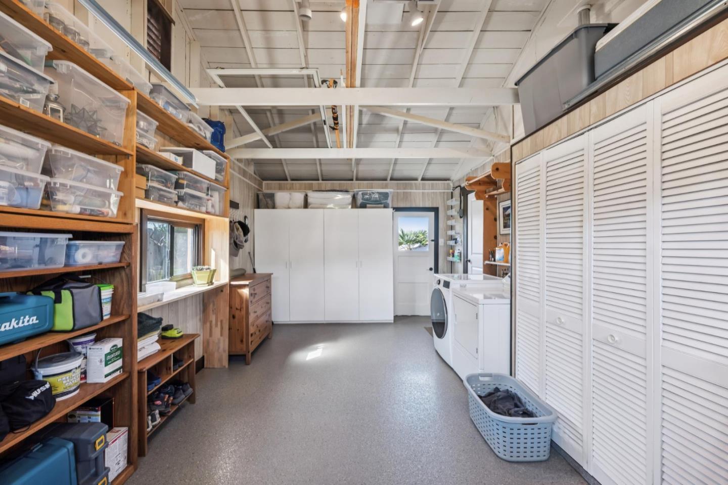 217 Edinburgh Avenue