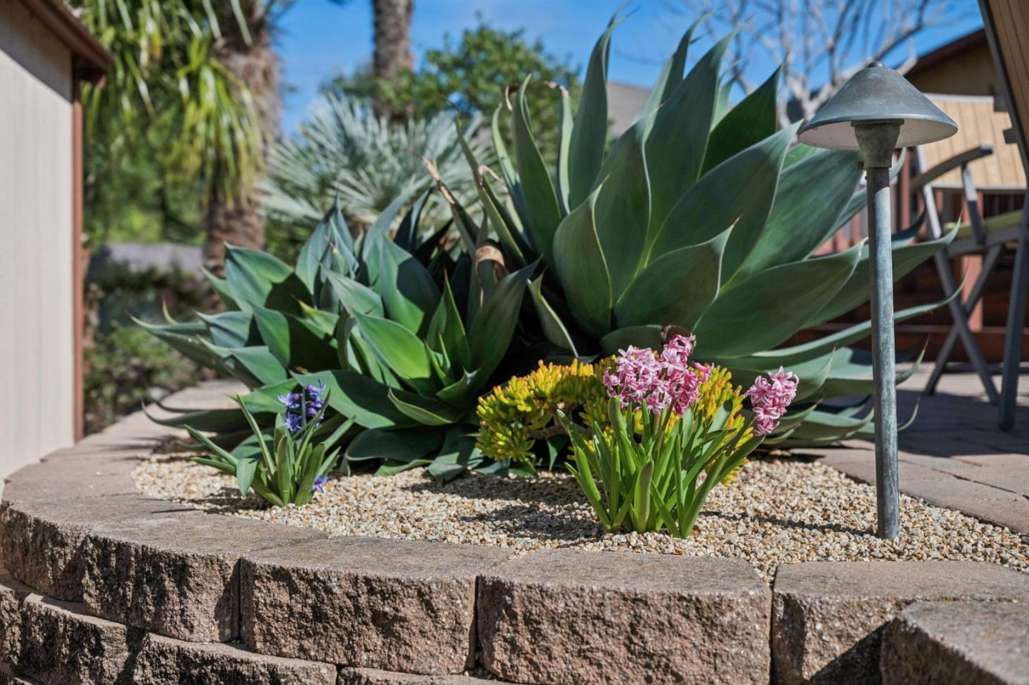 217 Edinburgh Avenue