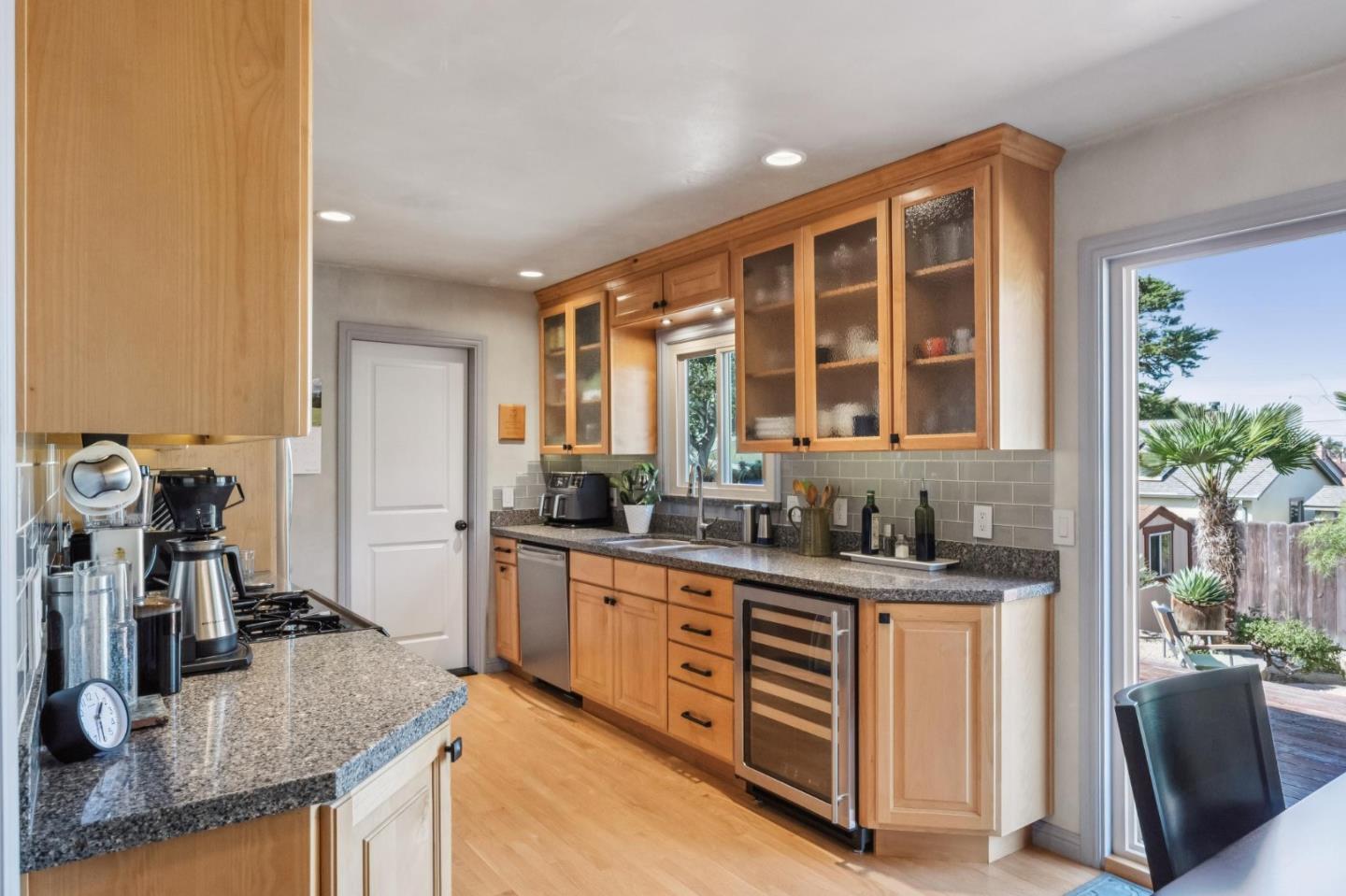 217 Edinburgh Avenue