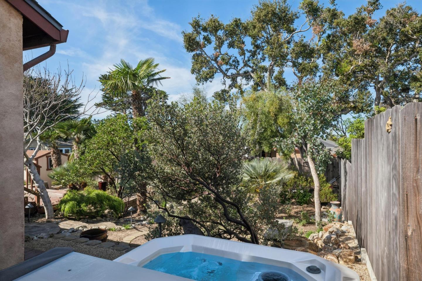 217 Edinburgh Avenue