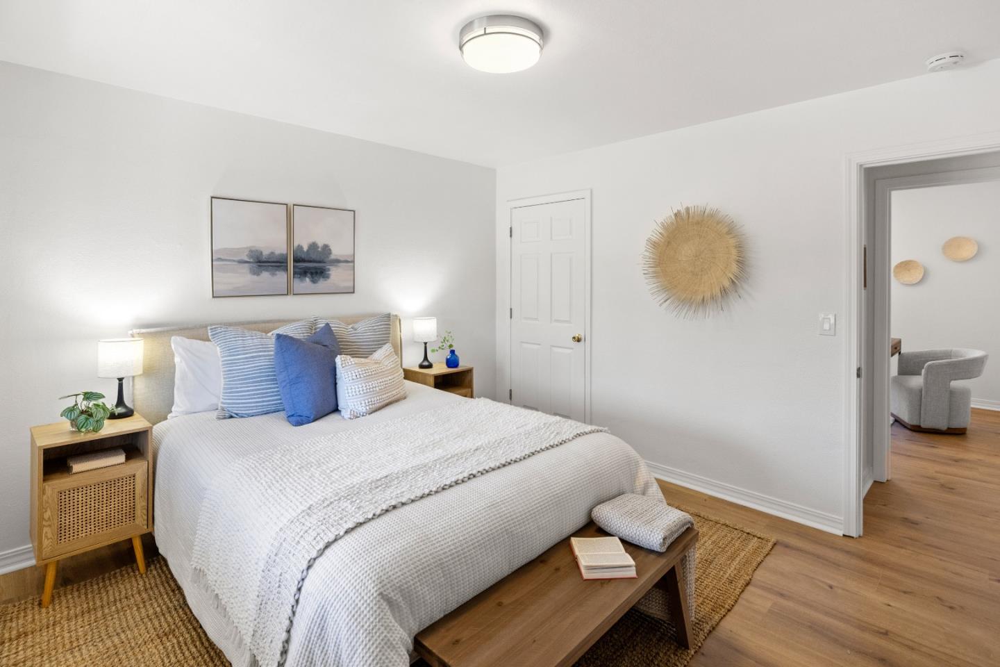870 Portola DR