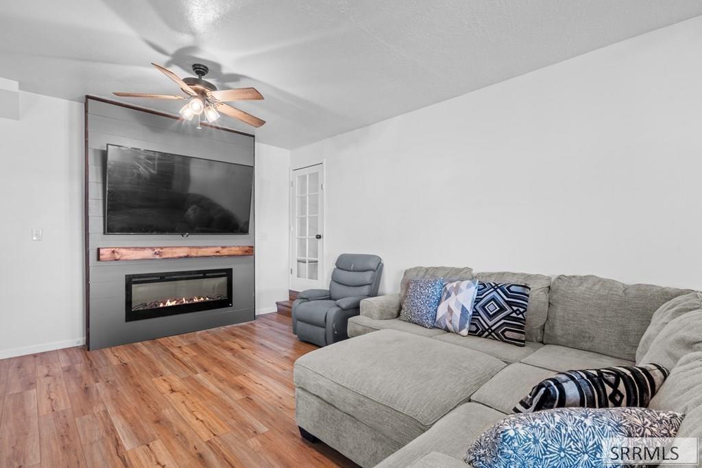 1210 W 100 S, Blackfoot