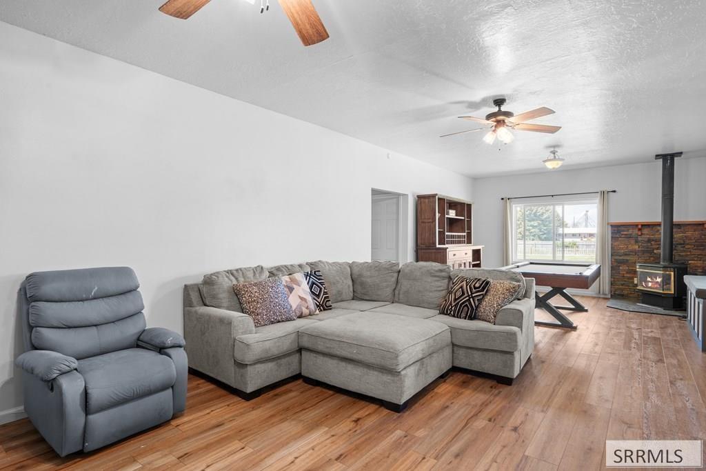 1210 W 100 S, Blackfoot