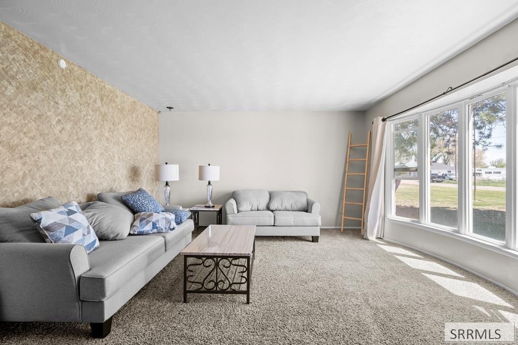 1210 W 100 S, Blackfoot