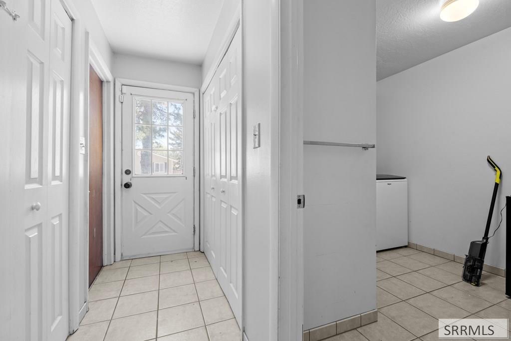 1210 W 100 S, Blackfoot