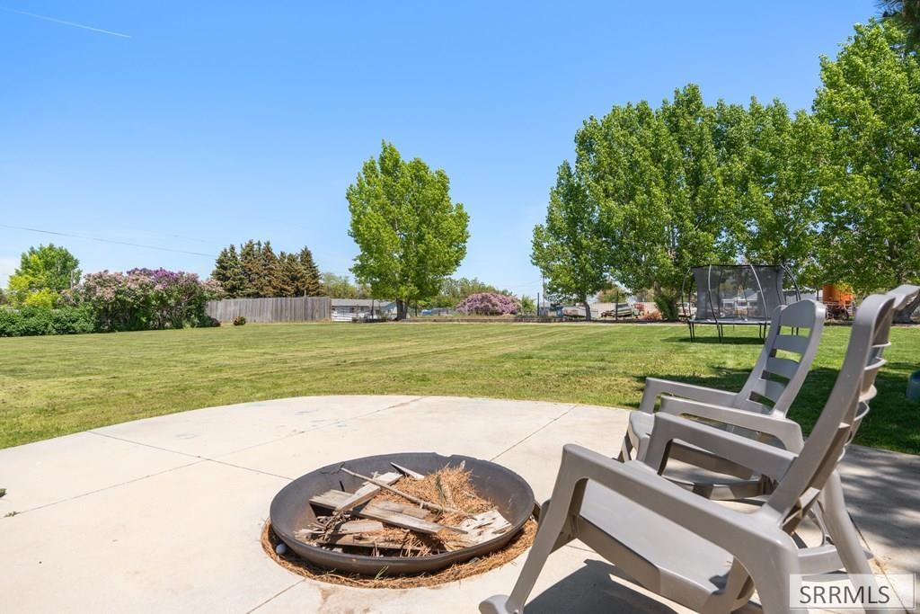 1210 W 100 S, Blackfoot