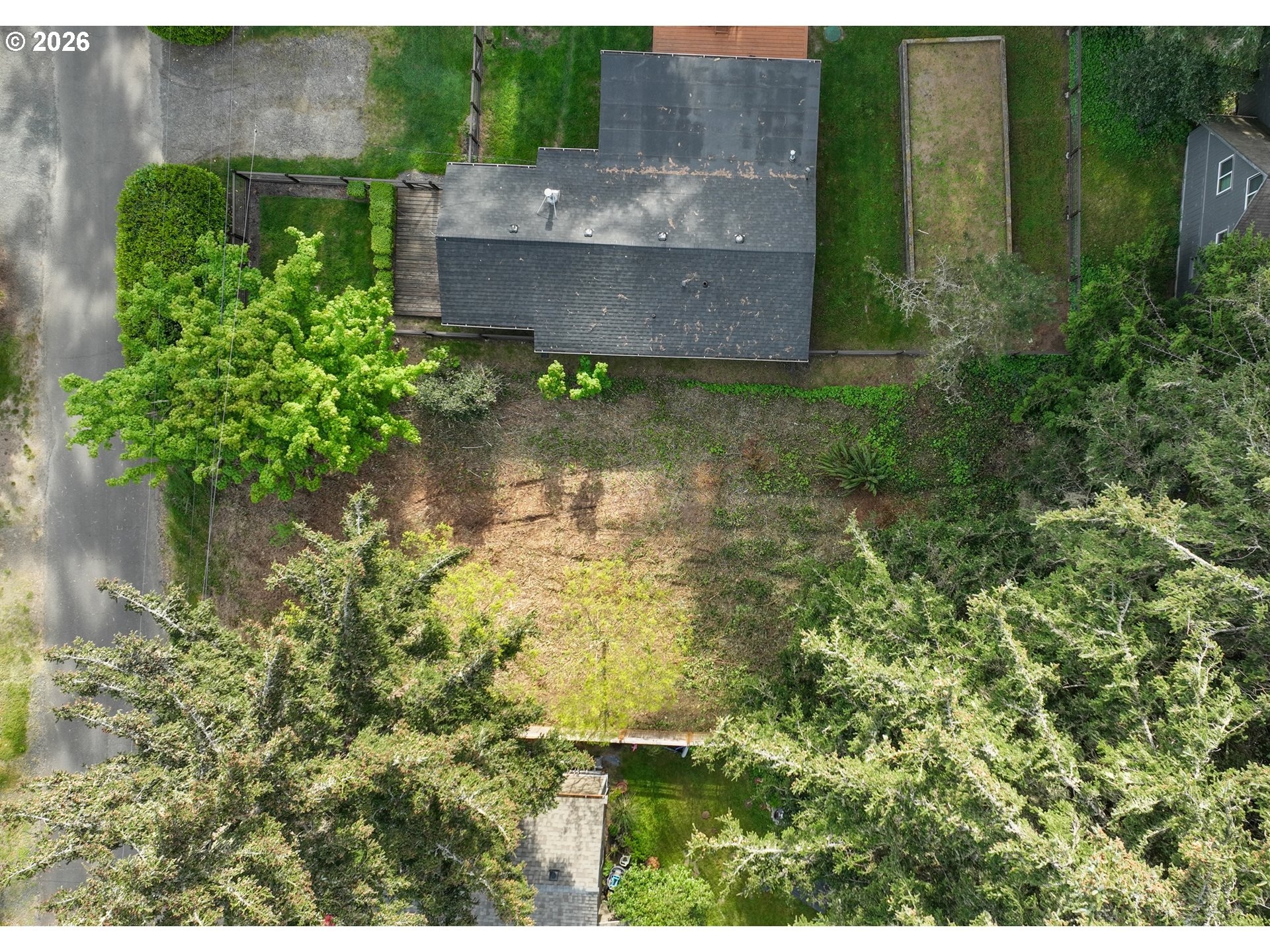 0 B ST, GEARHART