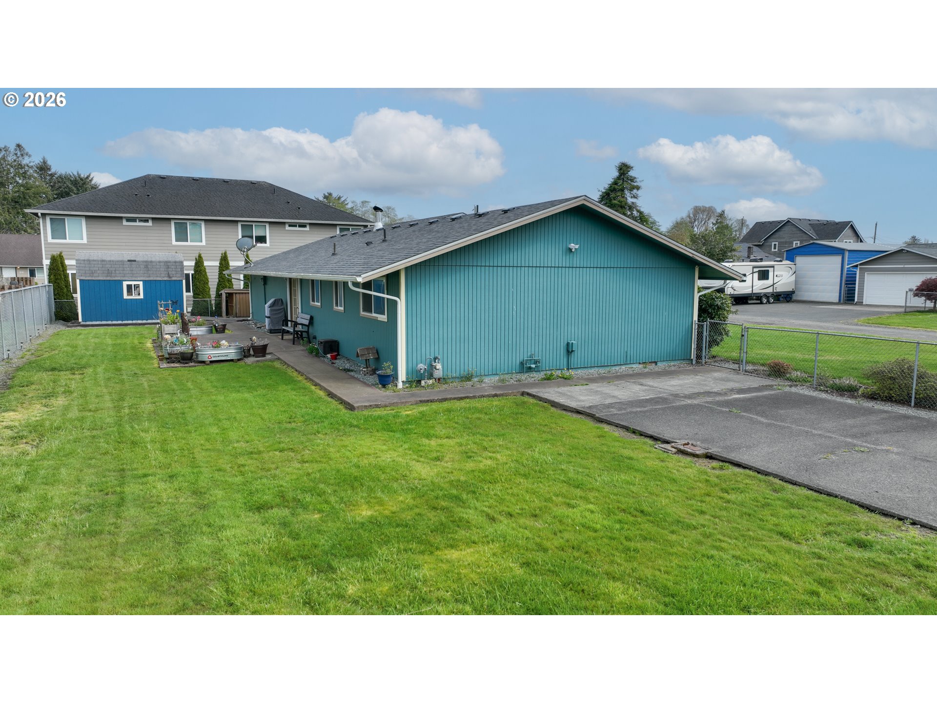 235 W HARBOR ST
