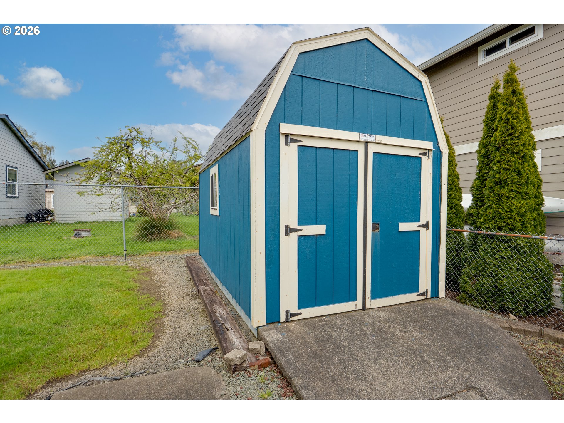 235 W HARBOR ST