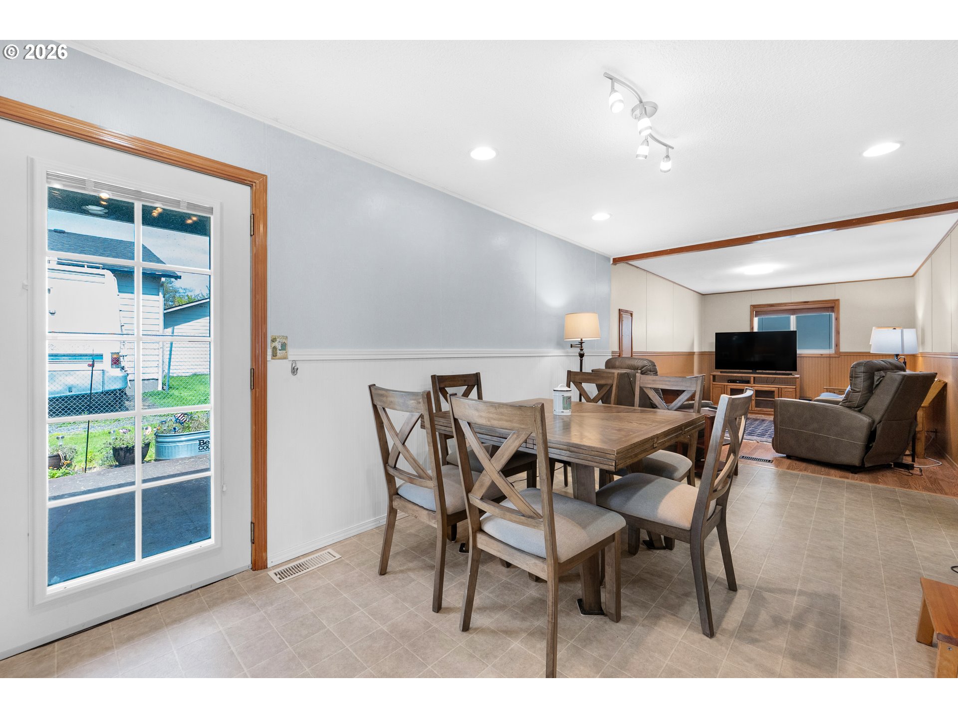 235 W HARBOR ST