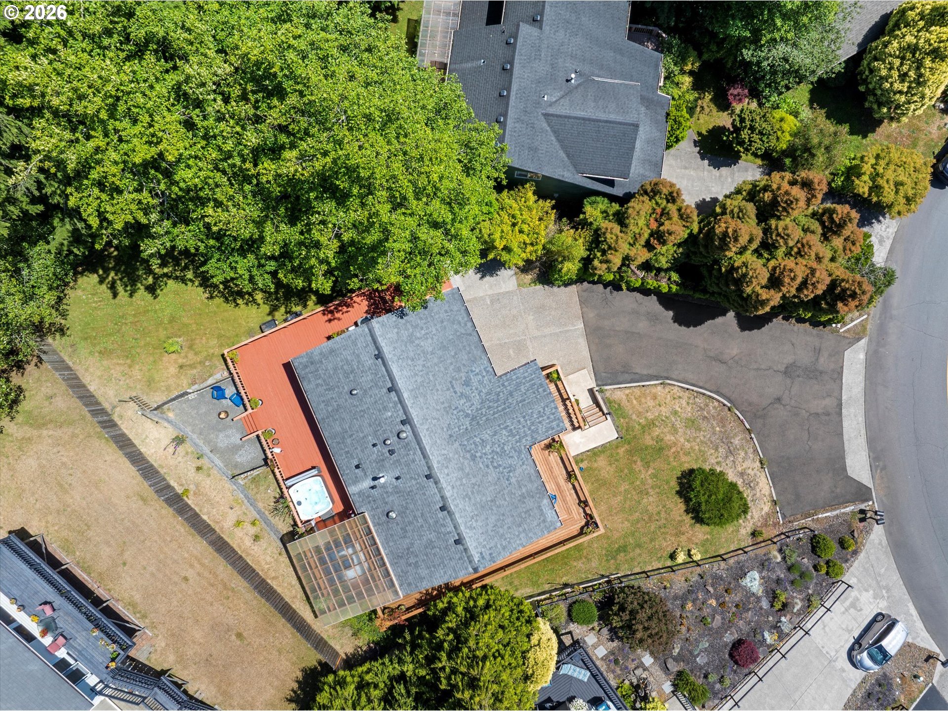 1258 SONORA AVE