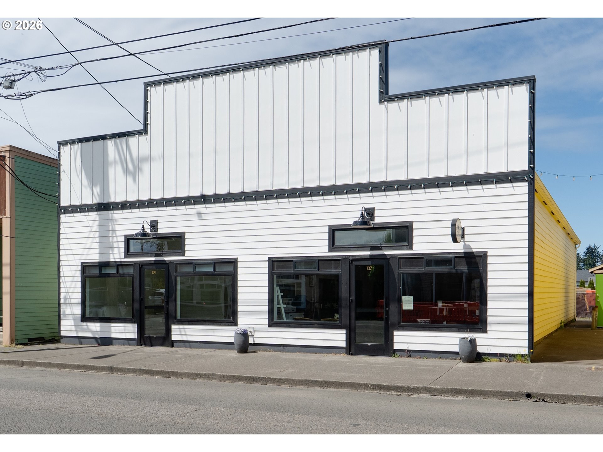 137 S MAIN AVE
