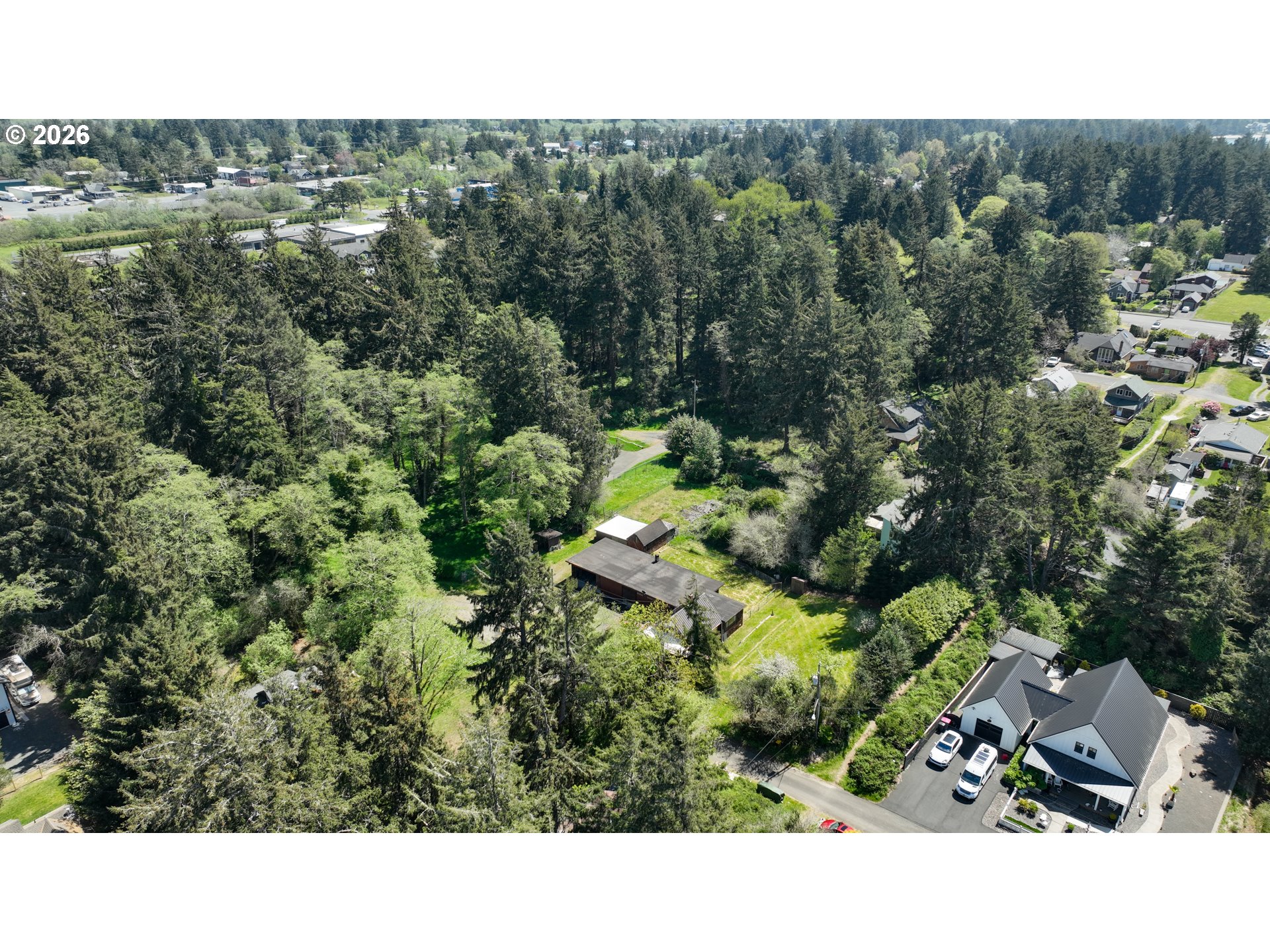735 3RD AVE