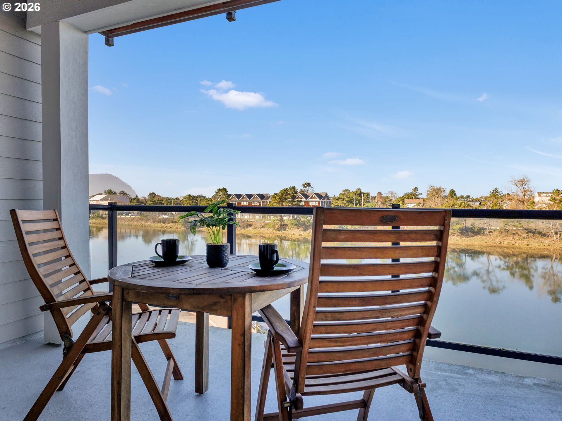 1000 N HOLLADAY DR 304