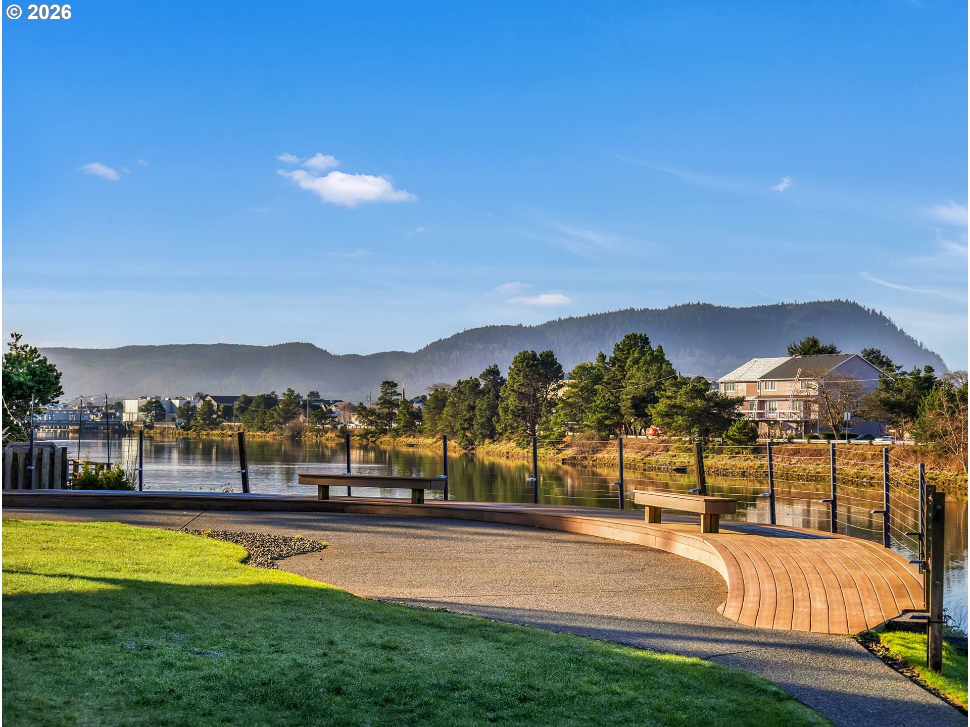 1000 N HOLLADAY DR 304