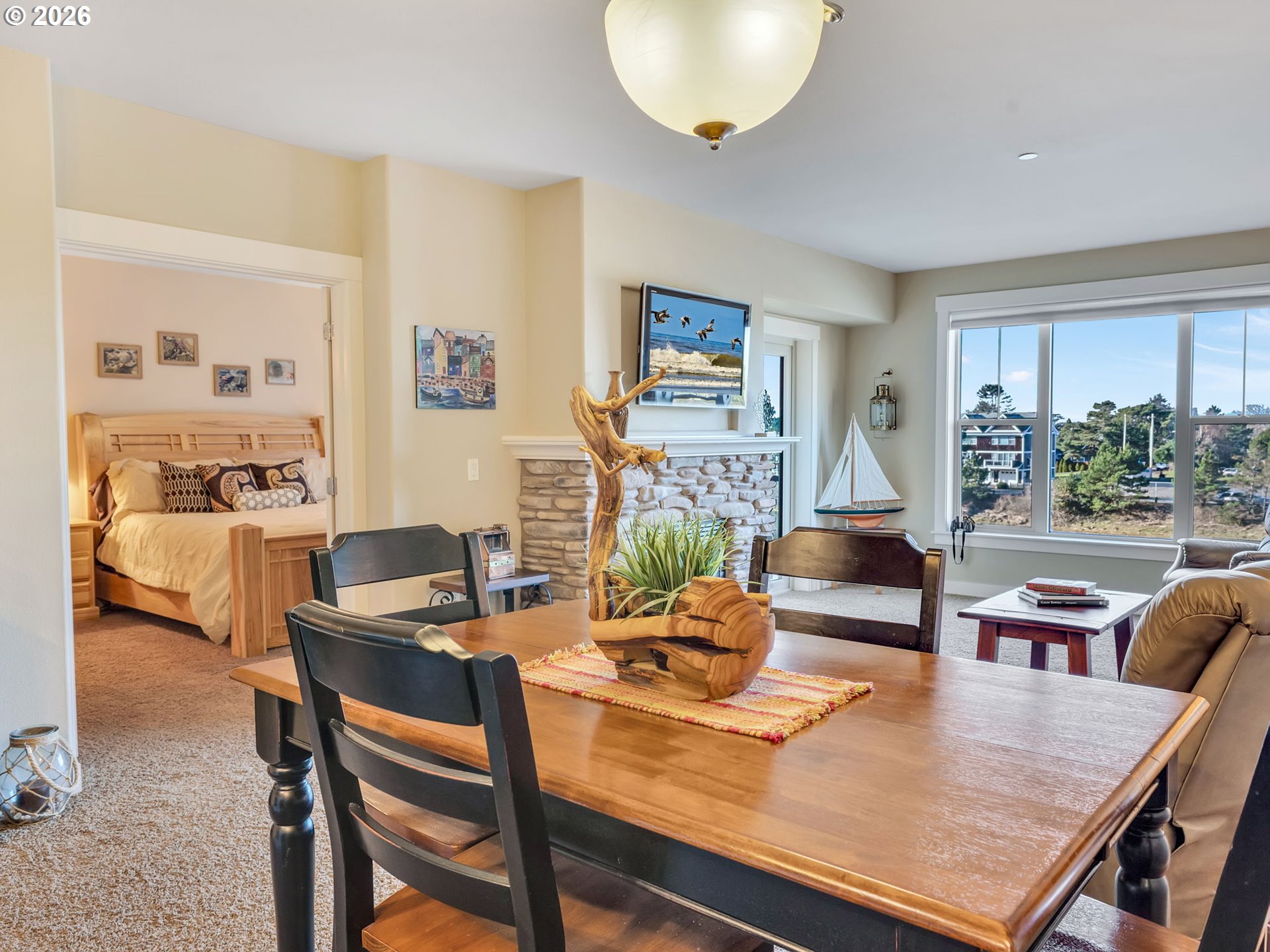 1000 N HOLLADAY DR 304