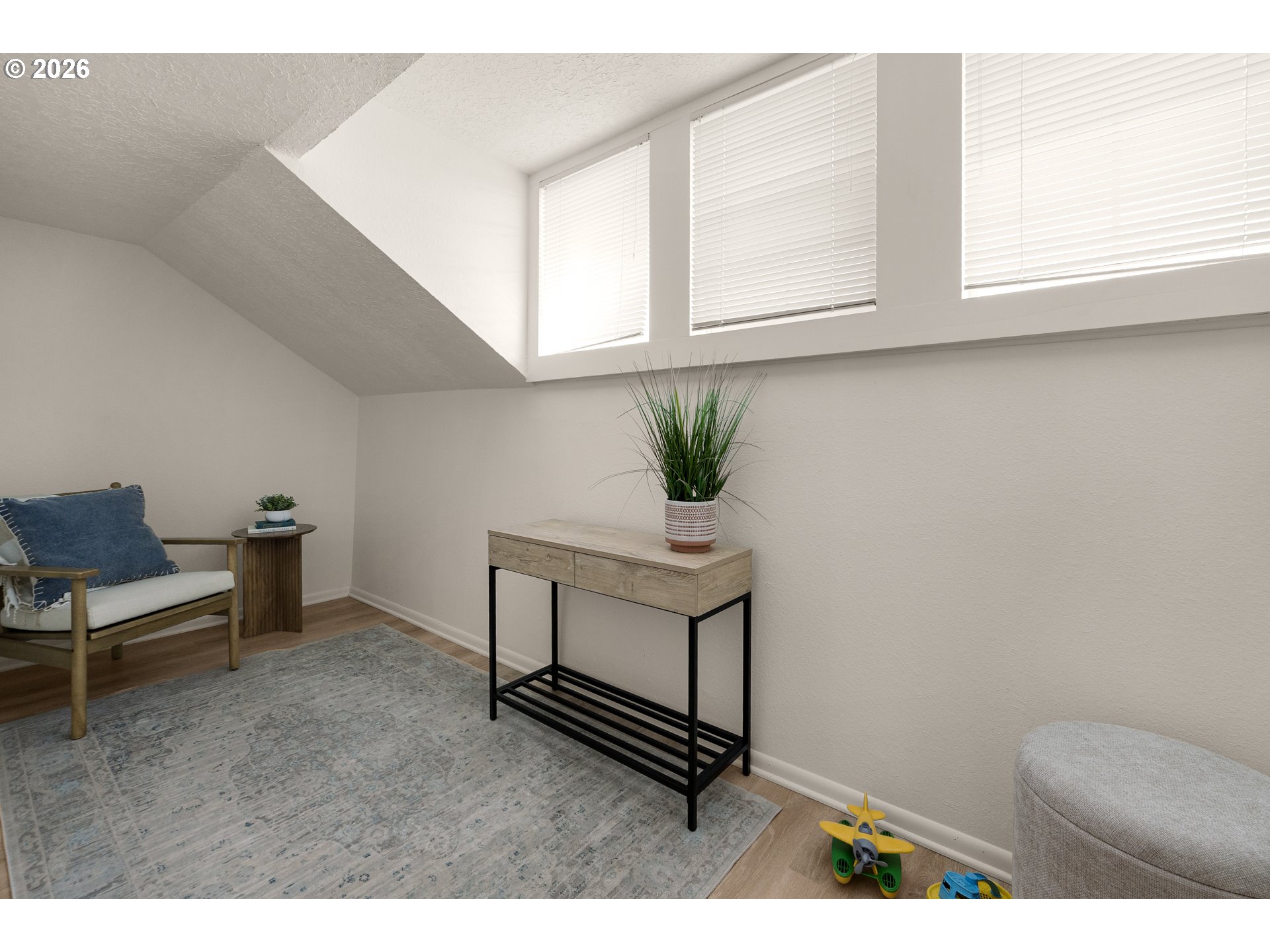 259 4TH AVE