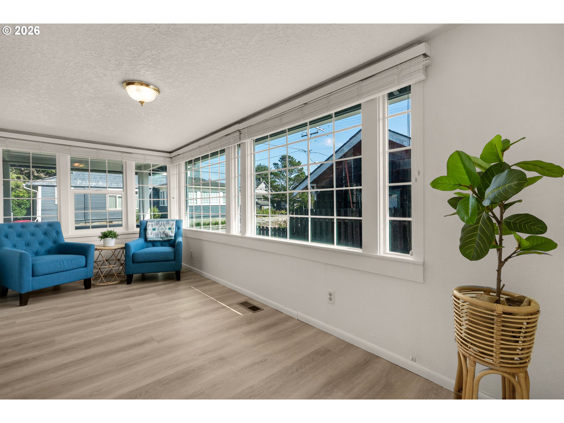 259 4TH AVE
