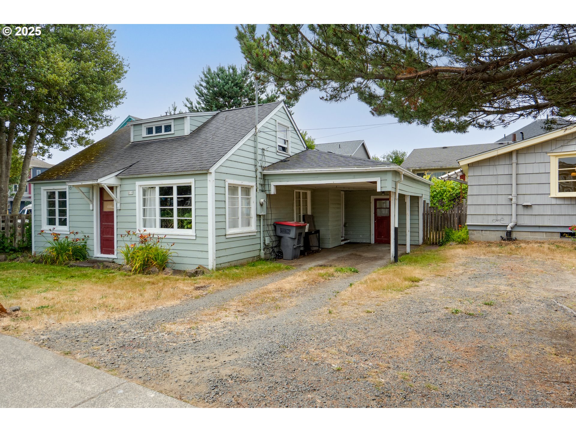 218 NECANICUM DR