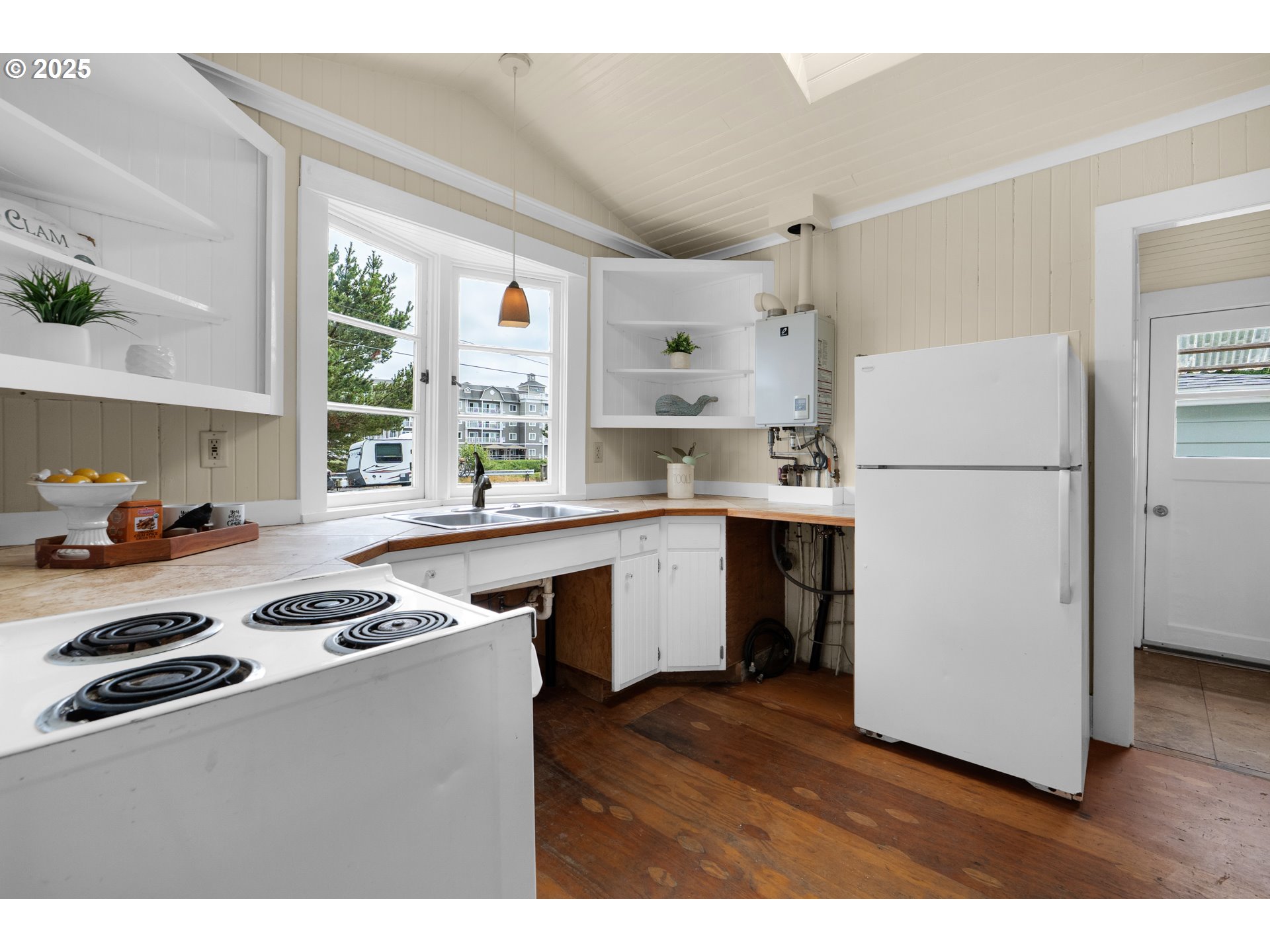 218 NECANICUM DR