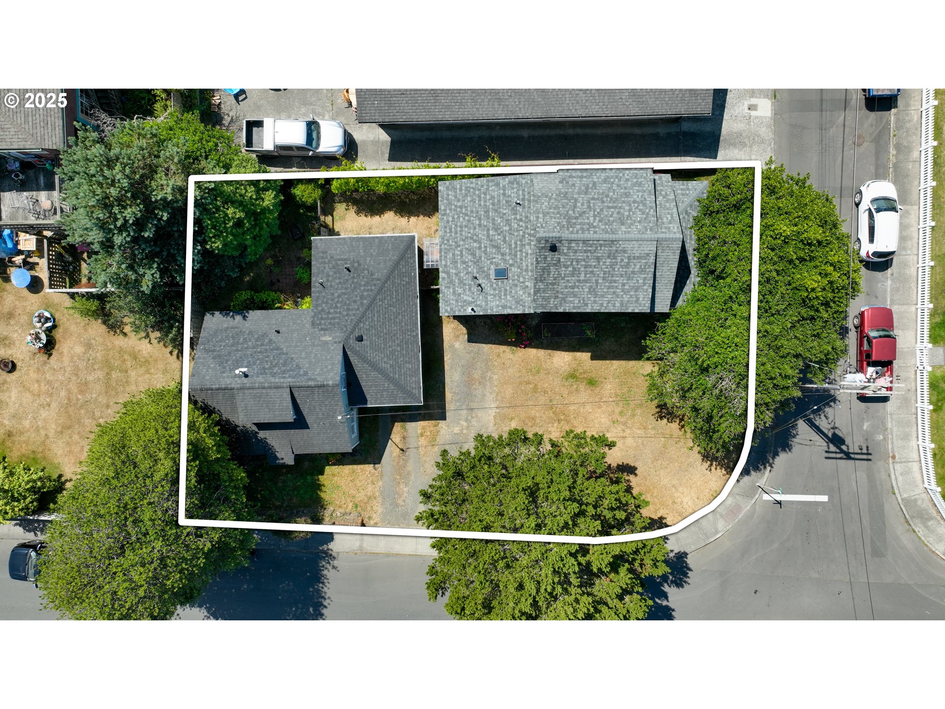 218 NECANICUM DR