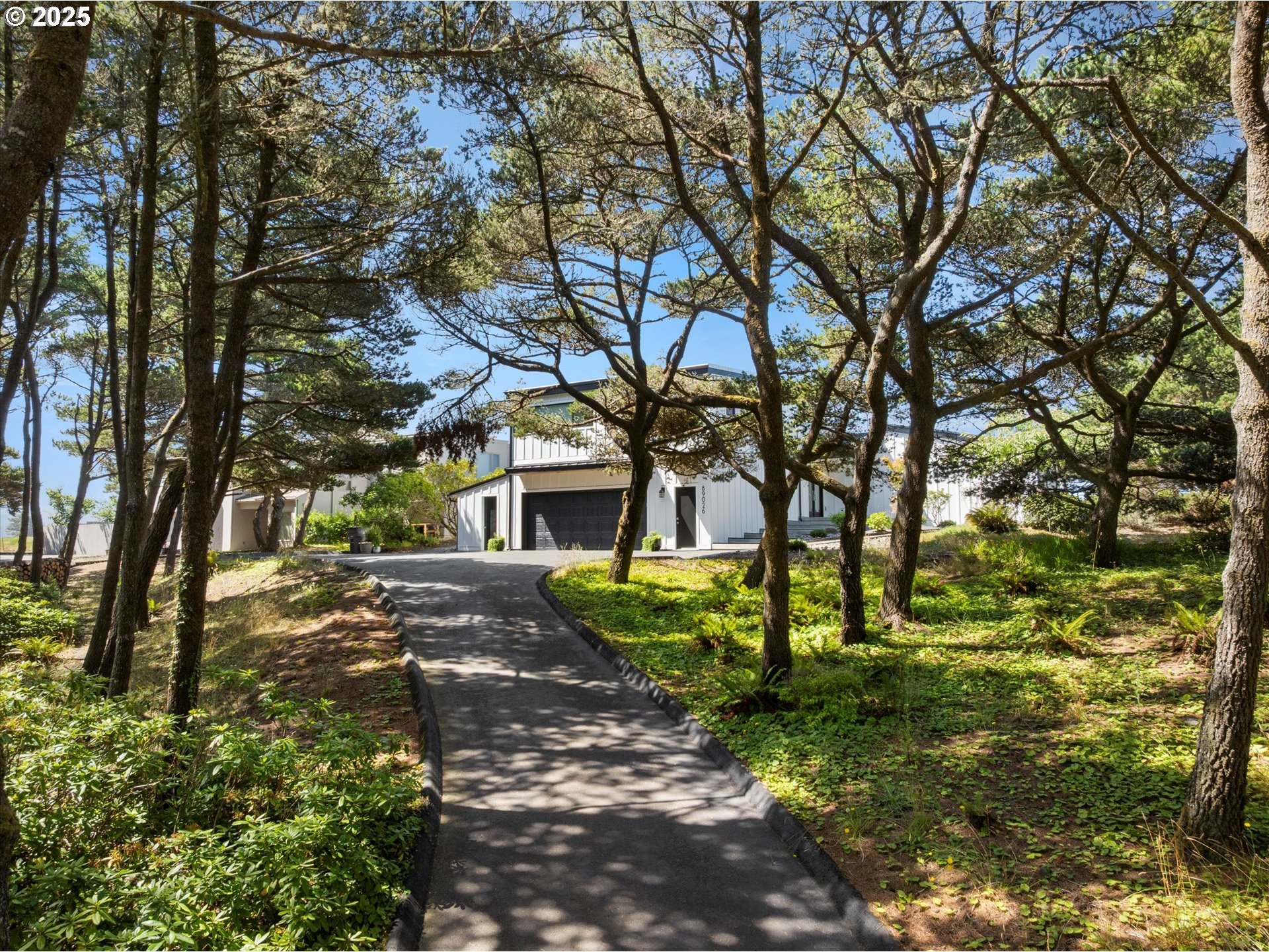 89026 OCEAN DR