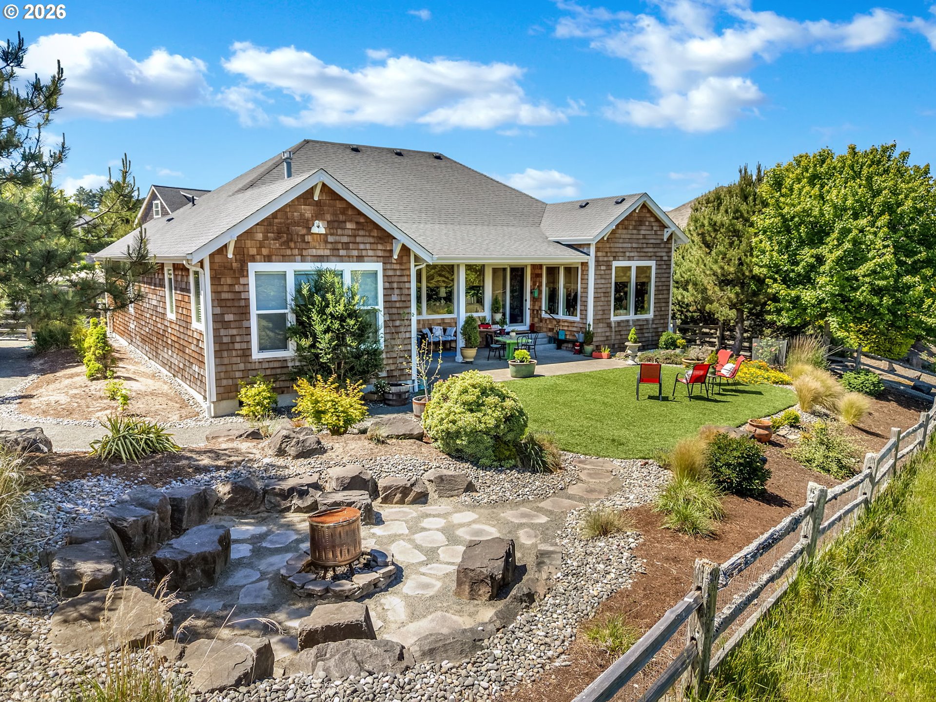 5295 DRUMMOND DR, GEARHART