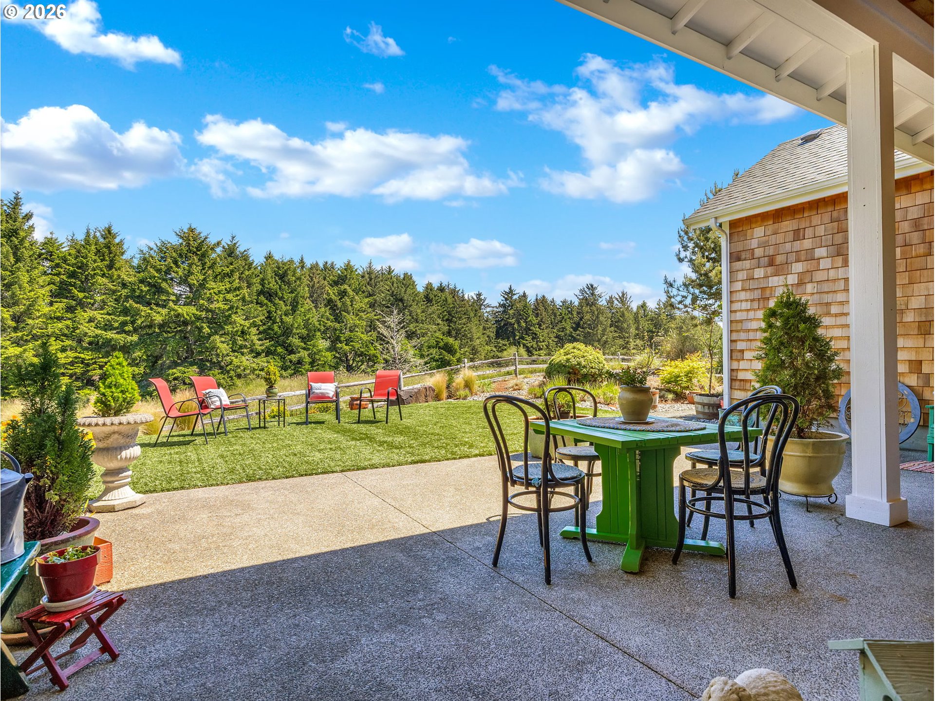 5295 DRUMMOND DR, GEARHART