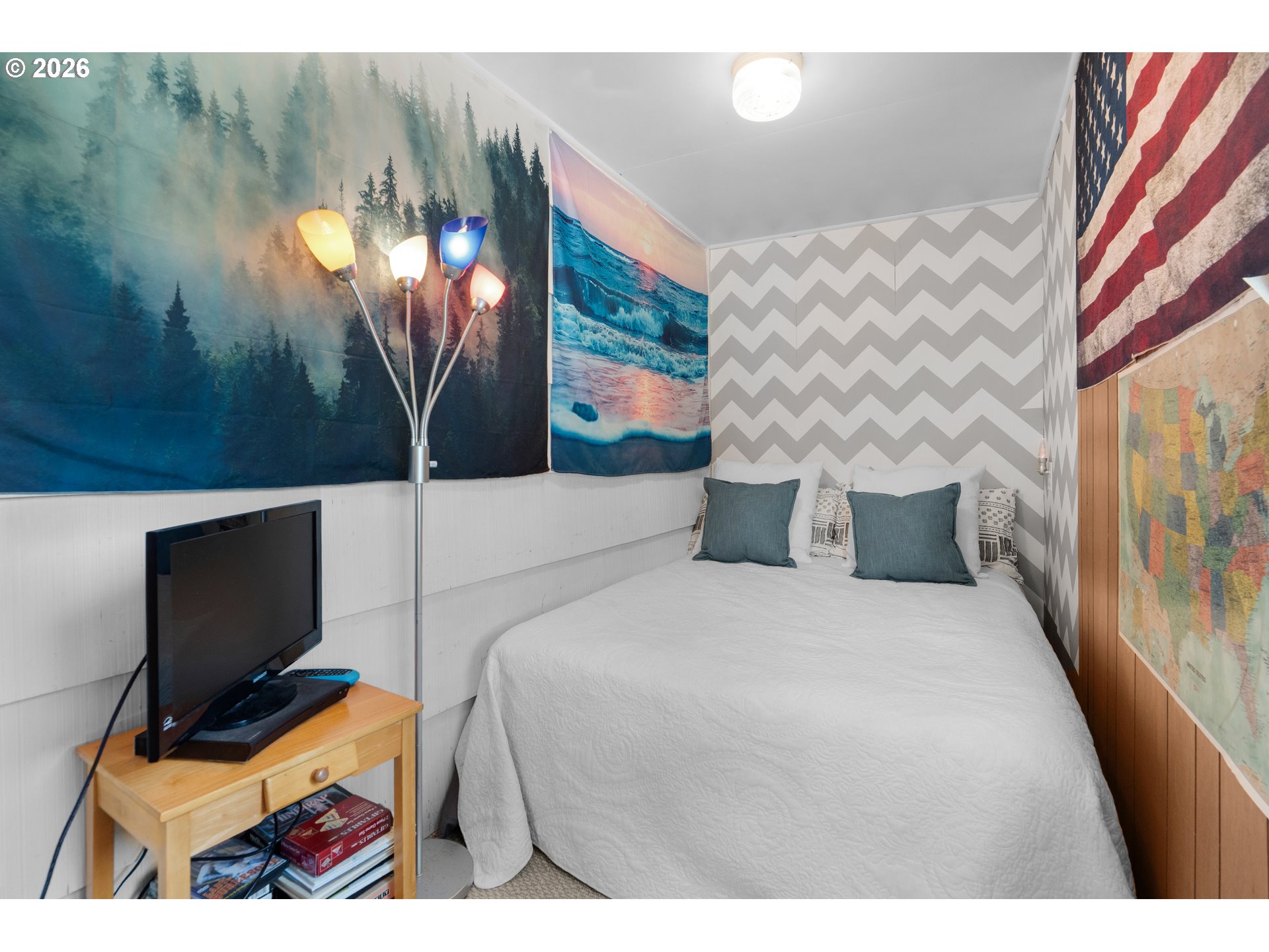 2977 Sunset Blvd, Seaside