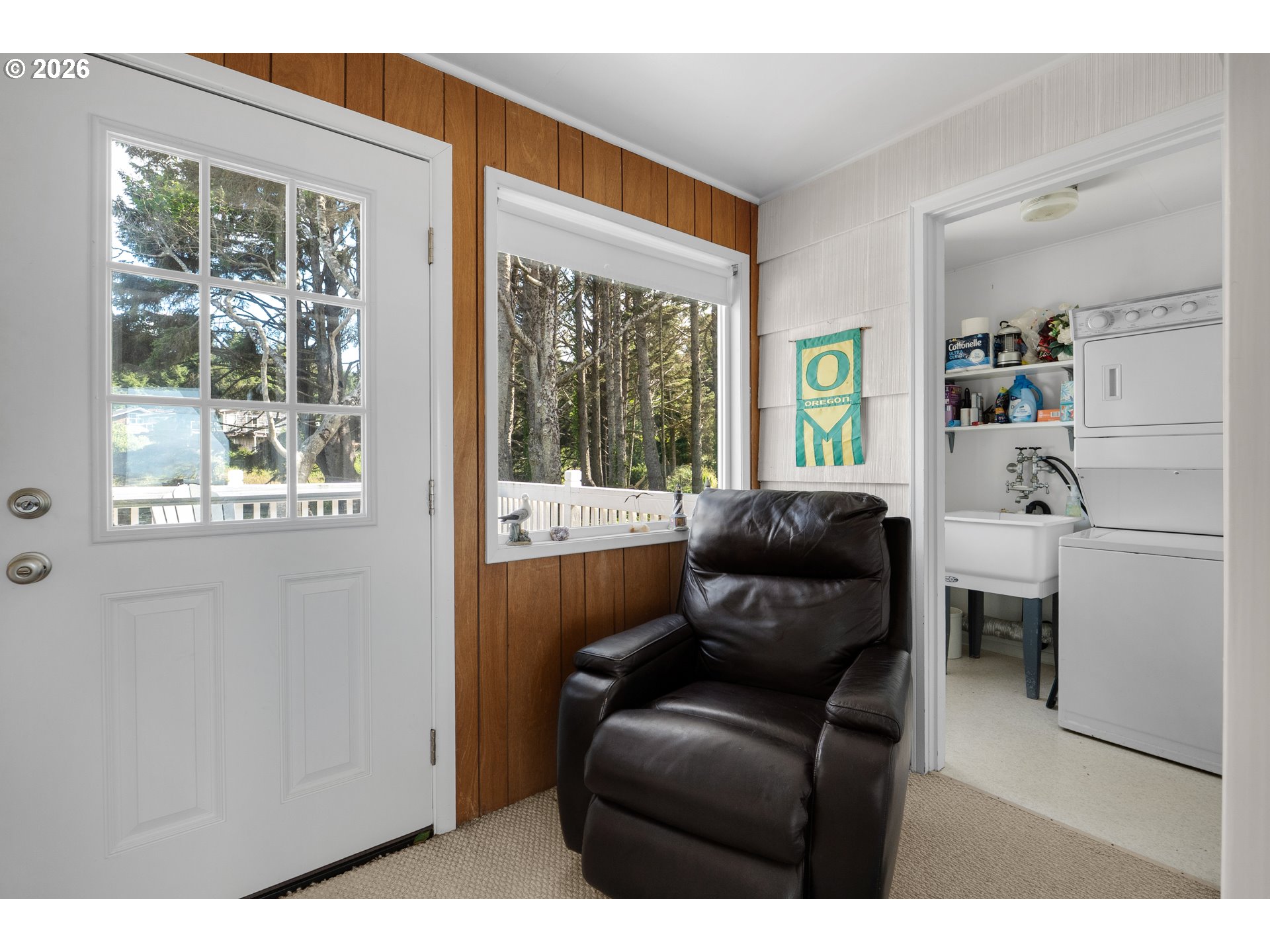 2977 Sunset Blvd, Seaside