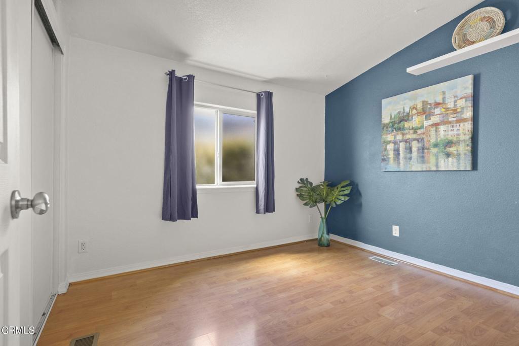 11100 Telegraph Road 4