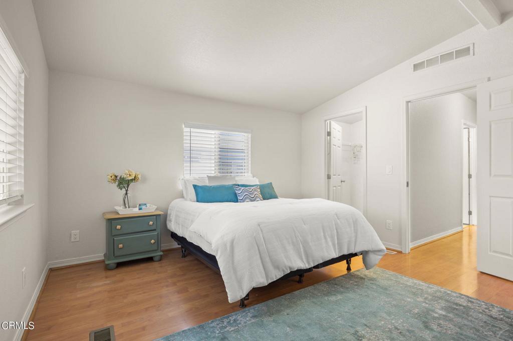11100 Telegraph Road 4