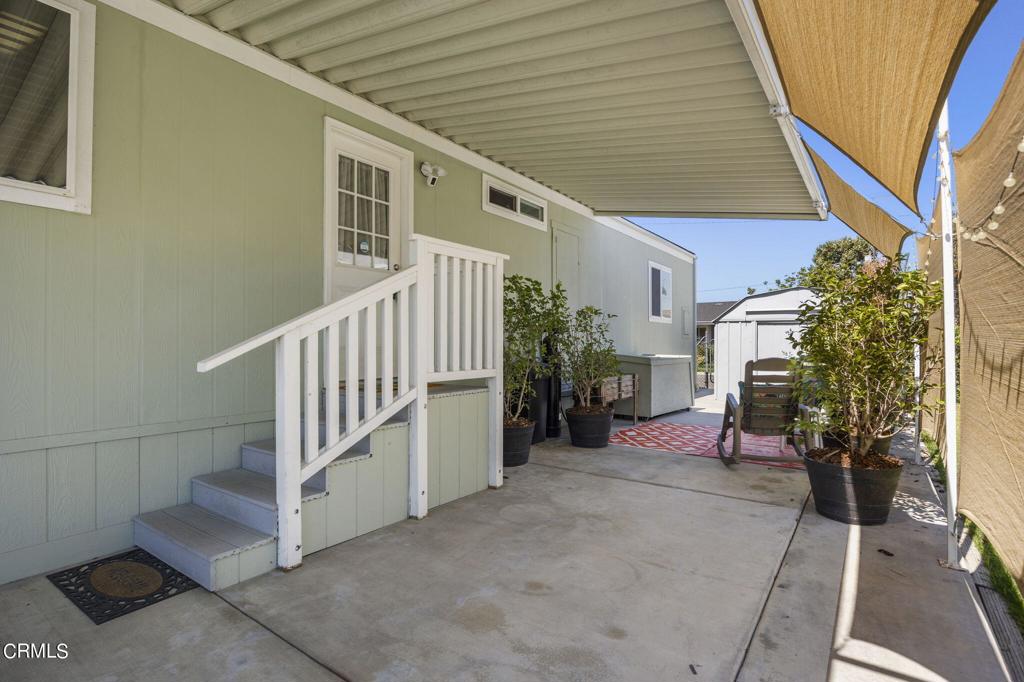 11100 Telegraph Road 4