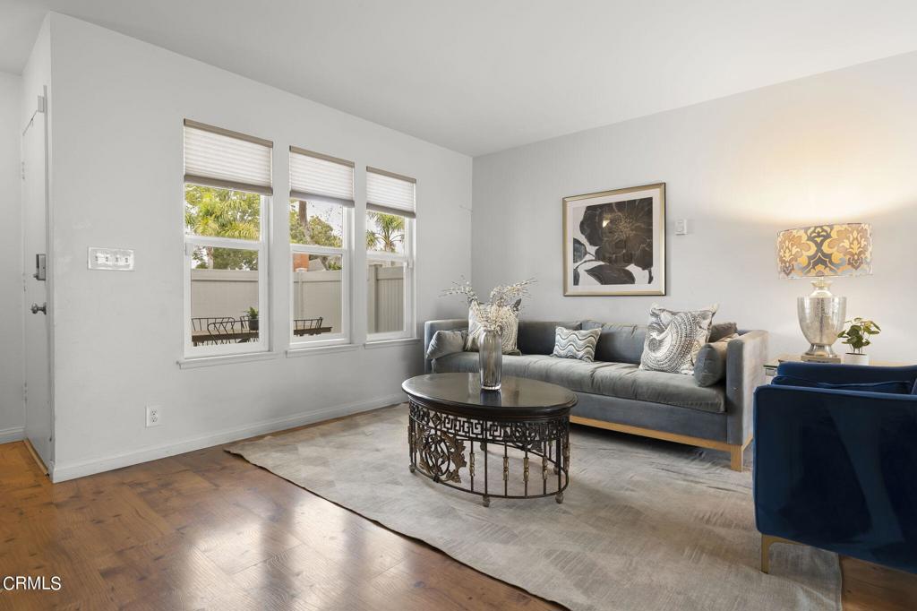 2204 Miramar Walk