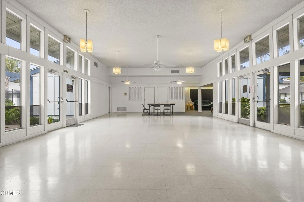 2204 Miramar Walk